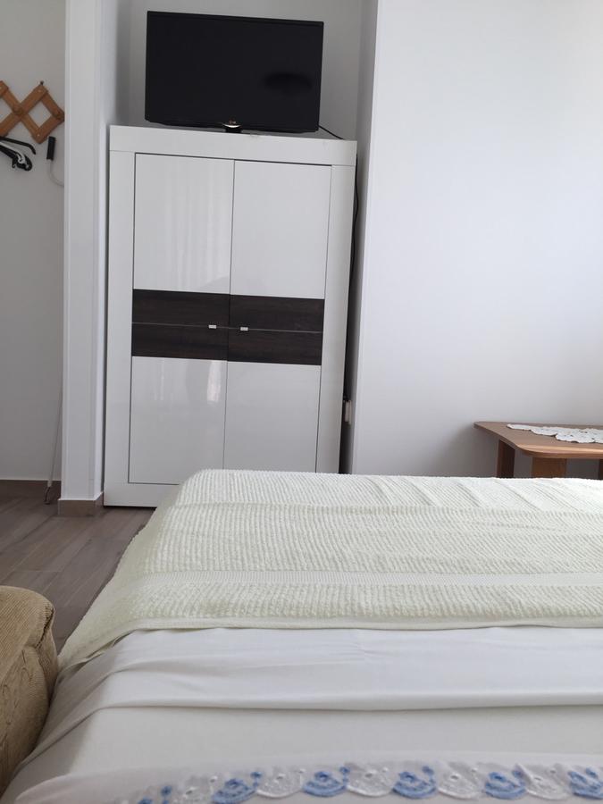 Apartment Antolkovic Пакоштане Екстер'єр фото